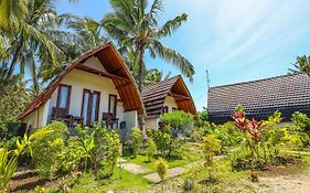 Diamond Beach Tanglad 2*